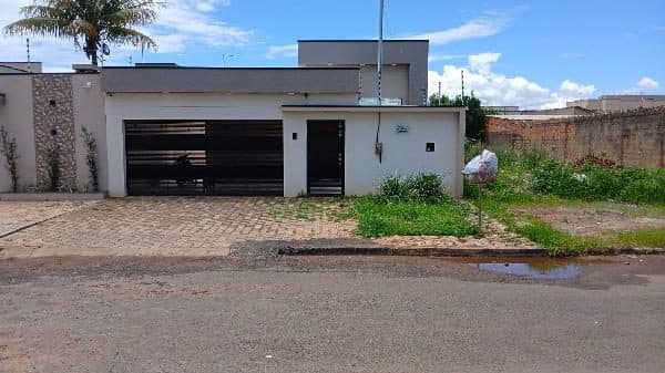 QUADRA 12 MR 2, N. 27, QD 12 LT 27 RUA C, PLANALTINA