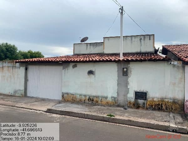RUA FELIX GOMES DE BRITO, N. 588, QUARTEIRAO 72, PIRACURUCA