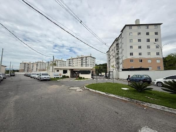EST FRANCISCO VILLELA ARANTES, N. 2, Apto 502, BL B RUA A, VOLTA REDONDA