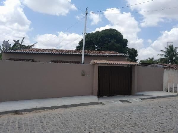 AVENIDA VEREADOR MANOEL BARRETO DE LIMA, N. 46, CASA, PASSAGEM