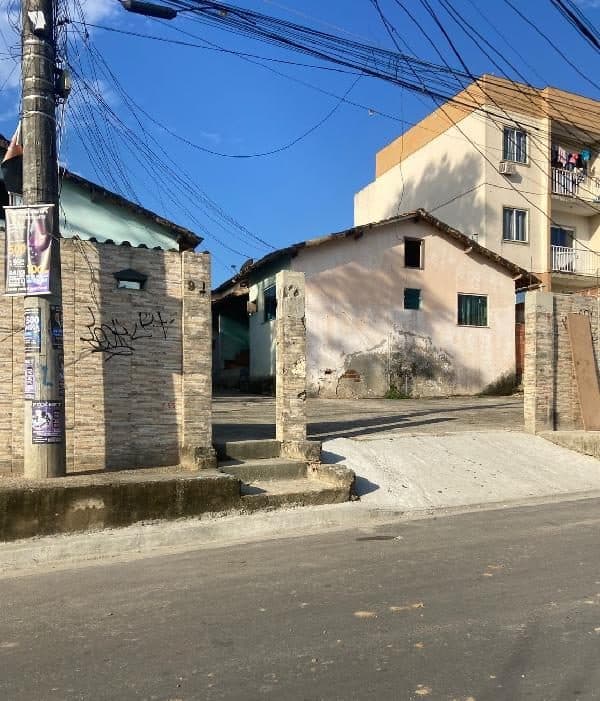 RUA JOAQUIM LAVOURA, N. 901, CASA 11, SAO GONCALO