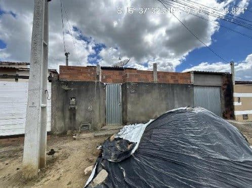 RUA HILDA PEREIRA DA SILVA, N. 38, QD 49 LT 02, MAIQUINIQUE
