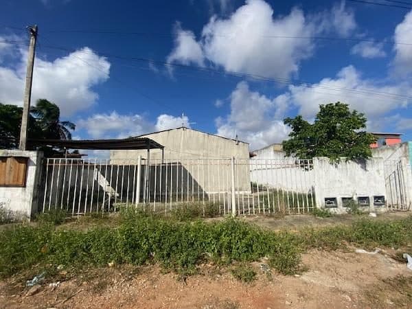 RUA PROJETADA 05, N. SN, LT 194 QD 11, EXTREMOZ