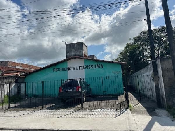 RUA ARACATU, N. SN, CS 04, LT 08A QD E, ITAPISSUMA