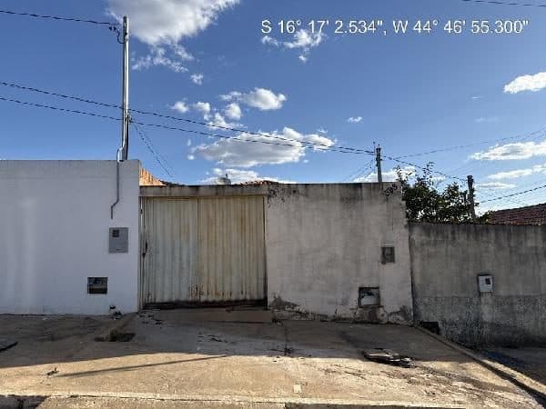 AVENIDA LINDOLFO GONÇALVES, N. 595, LOTE 05-B, QUADRA 02, UBAI
