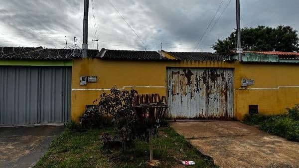 RUA 129, N. S/N, LT 06-B, QD 143, SANTO ANTONIO DO DESCOBERTO