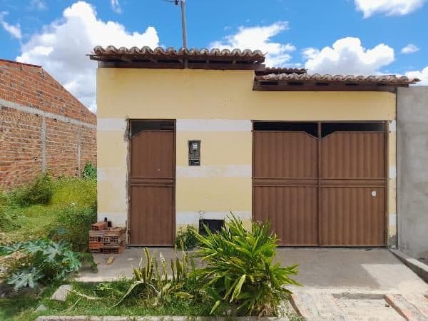 RUA ADILSON AMARAL DE QUEIROZ, N. 584,, IACU