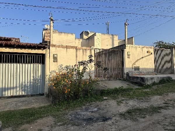 RUA DA CANELA, N. 43, Apto ., ÁREA DESMEMBRADA DO LT 109 QD X, FEIRA DE SANTANA
