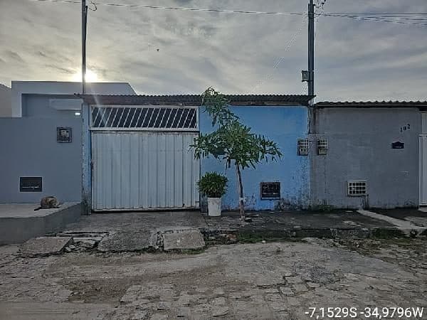 RUA VEREADOR SEVERINO ALVES PEREIRA, N. 106, CS 101 LT 1068 QD 44, SANTA RITA