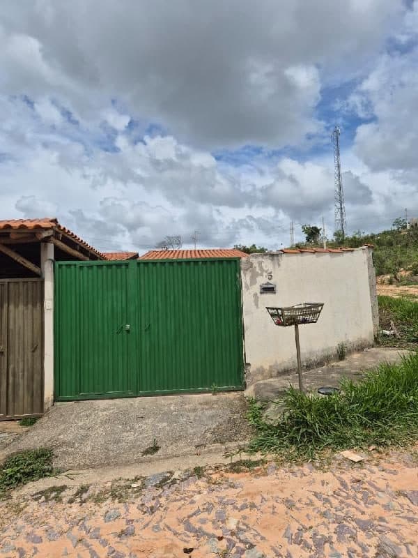 RUA OLINTO BAMBIRRA, N. 256, CS 5 LT 1A QD 30, ESMERALDAS