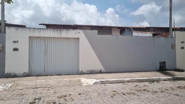RUA MARIA DO SOCORRO ROCHA GABRIEL, N. 993, LT 25 QD 06, EXTREMOZ
