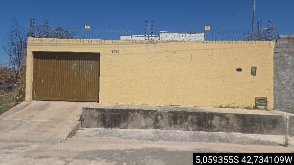 RUA GARÇOM EDVALDO BARBOSA DE SOUZA, N. SN, LT 08, QD J, TERESINA