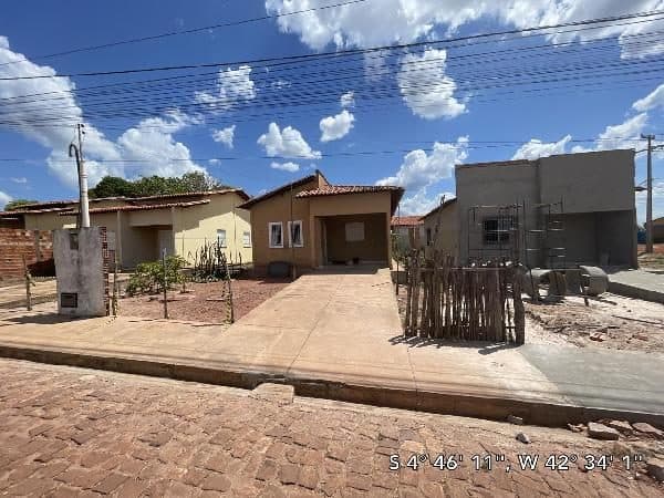 RUA ANTONIO JUREMA, N. 32, LT 03 QD B, JOSE DE FREITAS