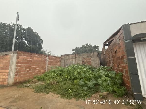 RUA DARCY VARGAS, N. SN, LT 179 QD 180, NANUQUE