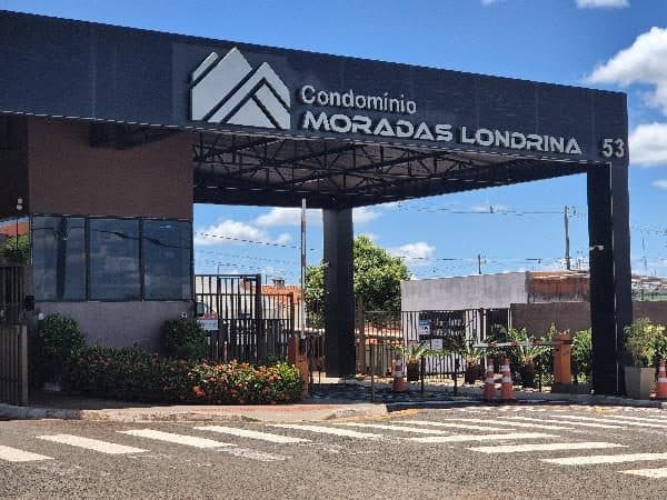 RUA ATILIO PRUDENTE DE MELLO, N. 53, CS 29 QD A, LONDRINA
