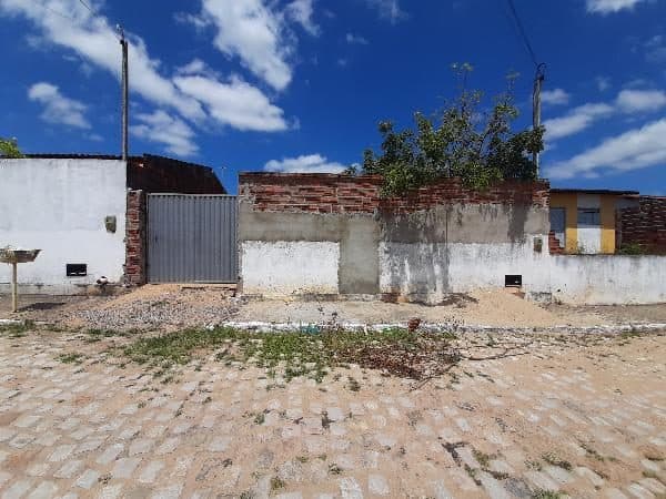 RUA NUBIA SANTIAGO, N. 561, LT 24 QD I LOT RES OTAVIO PRAXEDES, CEARA-MIRIM