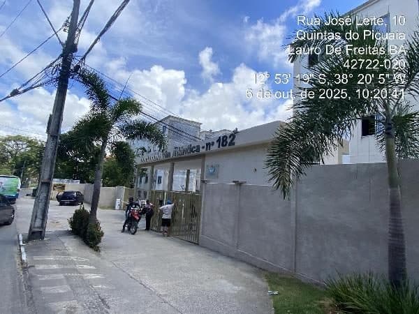 AVENIDA PROFESSOR THEOCRITO BATISTA, N. 288, Apto 204, BL 17, LAURO DE FREITAS