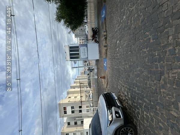 RUA 26, N. 6760, Apto 406, BL 01 QD 03 SETOR E, TERESINA