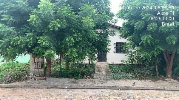 RUA I LOT JARD CIDADE RESID, N. 231, LT 25, QD E, ALTOS