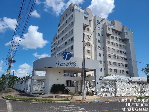 AV. TONICO REZENDE, N. 37, Apto 402, BL B, LT 01, QD 34, V.GAR. 78, UBERLANDIA