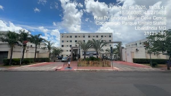 RUA PROFESSORA MARIA CELIA CENCE, N. 160, Apto 102, BL 58 QD 04 LT 01, UBERLANDIA