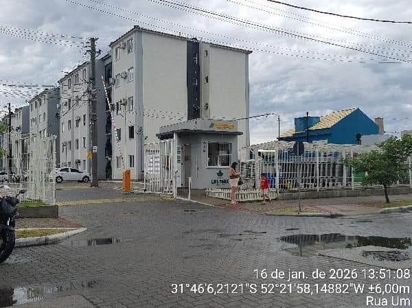 RUA UM, N. 450, Apto 402, BL 01,  VAGA ESTACIONAMENTO Nº124, PELOTAS