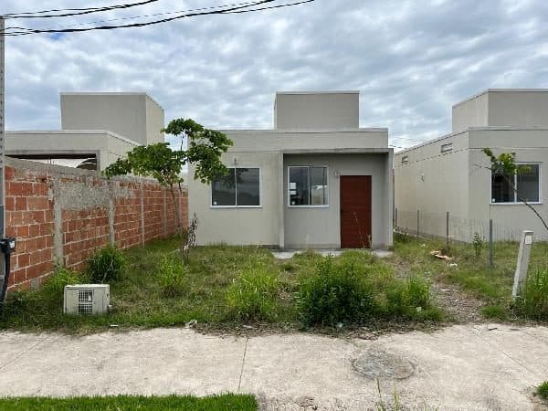 RUA FRANCISCO PEREIRA, N. 21, QD 11 LT 10, CAMPOS DOS GOYTACAZES