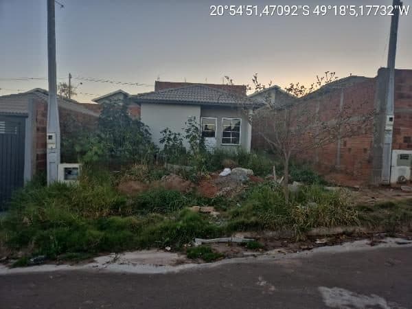 RUA ECLAIR BORTOLUZZO, N. 440, LT 18, QD 16, CEDRAL