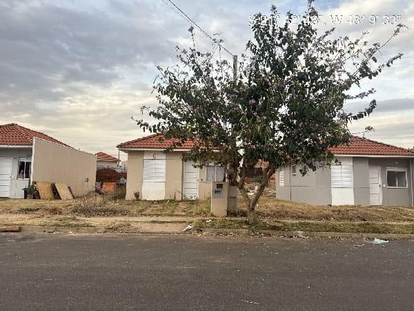 AVENIDA CRISTIANE ANDREZA ASTORINO DESTEFANO, N. 466,, ARARAQUARA