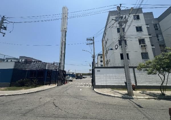 RUA MANAUS, N. 137, Apto 402, BL 19 LT 01 QD 132, DUQUE DE CAXIAS