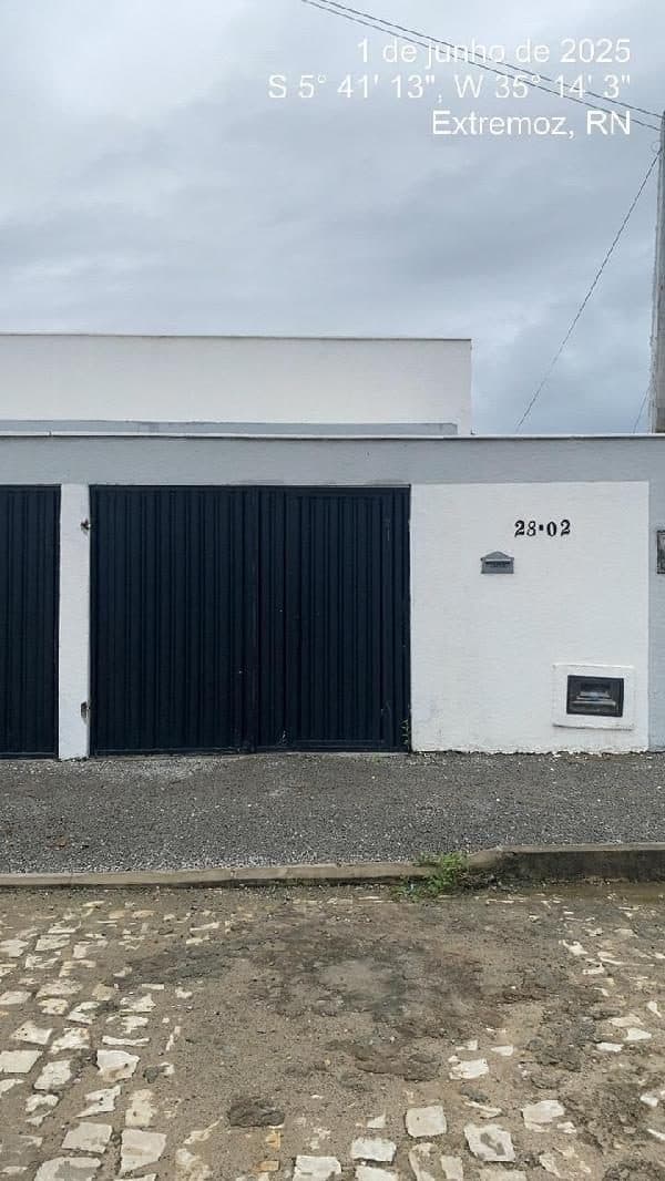 RUA CATARATAS, N. 28-02, CS 02 LT1607 QD 57, EXTREMOZ