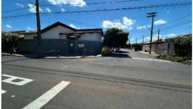 Rua Jair Domingos Teodoro, 3022, Park Residencial Colinas, Votuporanga, SP, Votuporanga