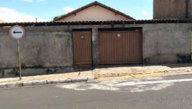 Rua Torquato Simões Martins, 71, Núcleo Gregori Licório, Quintana, SP, Quintana
