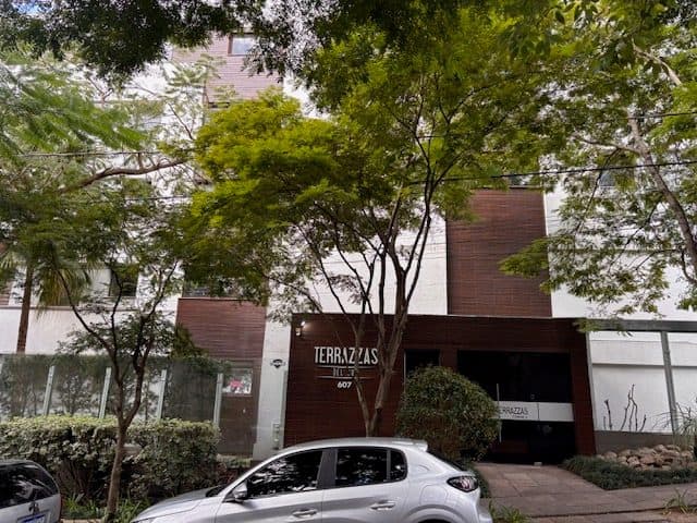 RUA JOÃO CAETANO, 607, PORTO ALEGRE