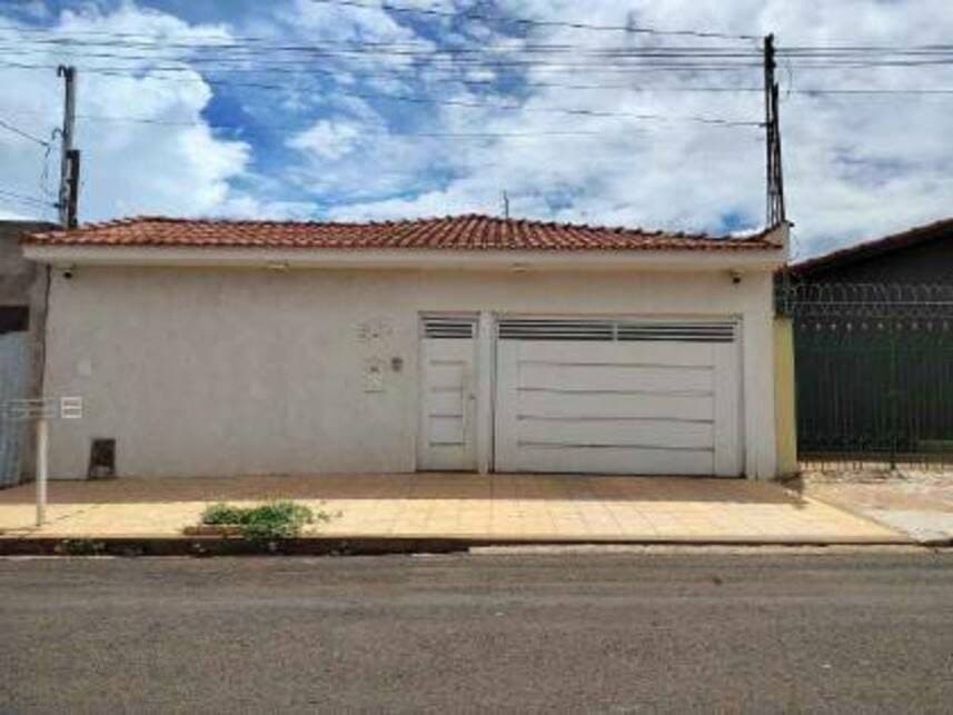 Avenida Paschoalino Antonio Santis, 541 - Jardim Maria Luíza I - Bariri / SP, Bariri