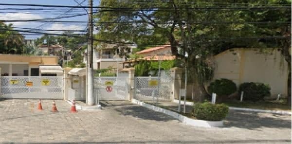 ESTRADA WASHIGTON LUIZ, N. 520, Apto 16, CS 16 RUA UM AP 016 QD A, NITEROI
