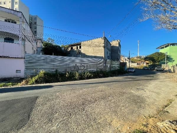 RUA MANOEL JOSE DE PAULA, N. S/N, LT 14, QD C, JUIZ DE FORA