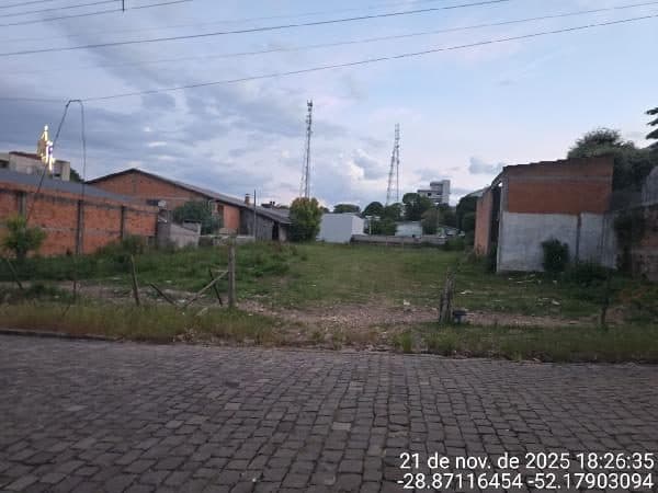 RUA LUIZ DORIGONI FILHO, N. 0, LT 50, QD 2-B, ARVOREZINHA
