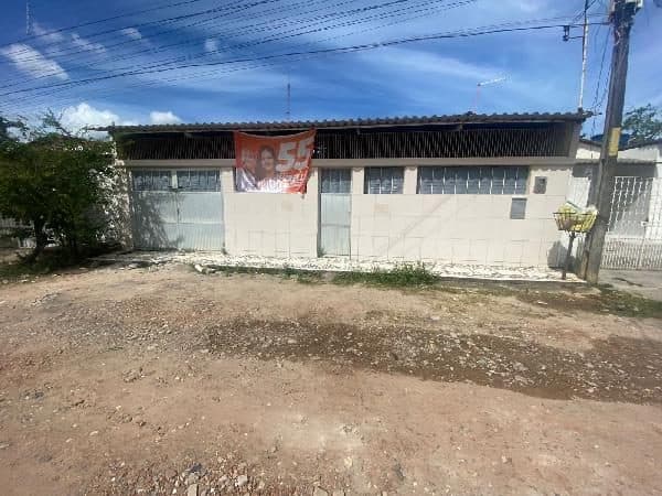RUA CINQUENTA E CINCO, N. 60, LT 17, QD 48, OLINDA