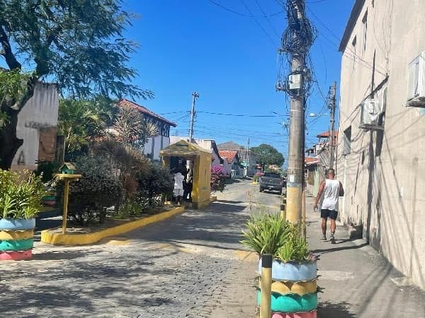 RUA DOS GERANIOS, N. 65, QD 13, SAO PEDRO DA ALDEIA