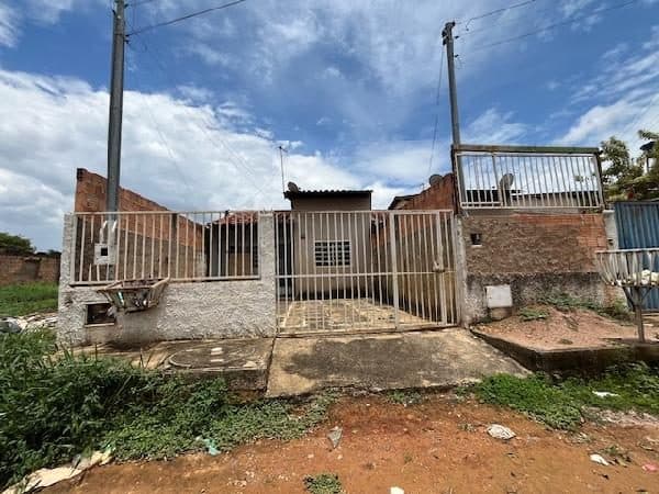 RUA 262, N. S/N, CS 01 LT 07 QD 520, LUZIANIA