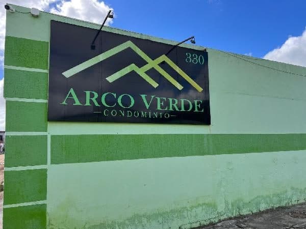 RUA ALMEIDA GARRET, N. 330, CS 26 C, TEIXEIRA DE FREITAS