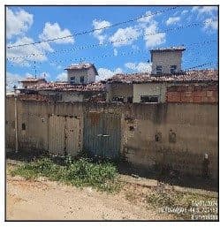 RUA SANTA MARIA MADALENA, N. 163, CS 03 LT 08 QD 09, ESMERALDAS
