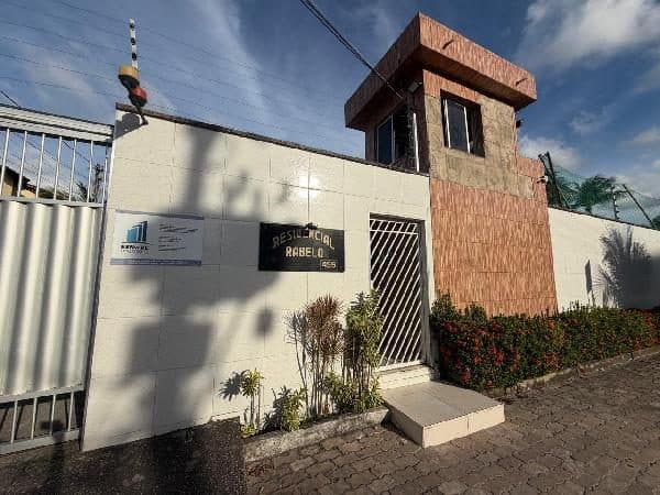 RUA JOAQUIM MARTINS (ANTIGA RUA DOS CUMARUS), N. 455, Apto 202, BL A, FORTALEZA