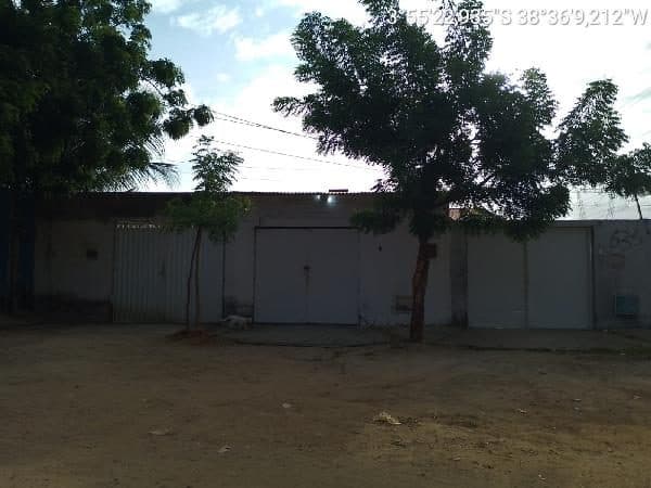RUA PEDRO DE SA RORIZ, N. 629, LT 23 QD 112, PACATUBA