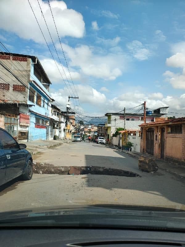 RUA FRANCISCO TEIXEIRA, N. 588, CS 04, LT 13, SAO JOAO DE MERITI