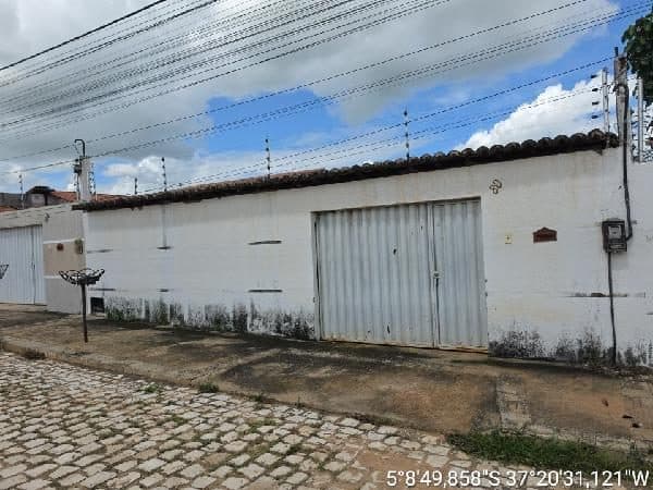 RUA HORTENCIA, N. 80, LT 28 QD 10, MOSSORO