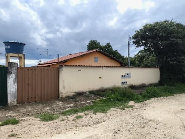 RUA RECANTO DOS CANARIOS, N. 904, CS 2, ESMERALDAS