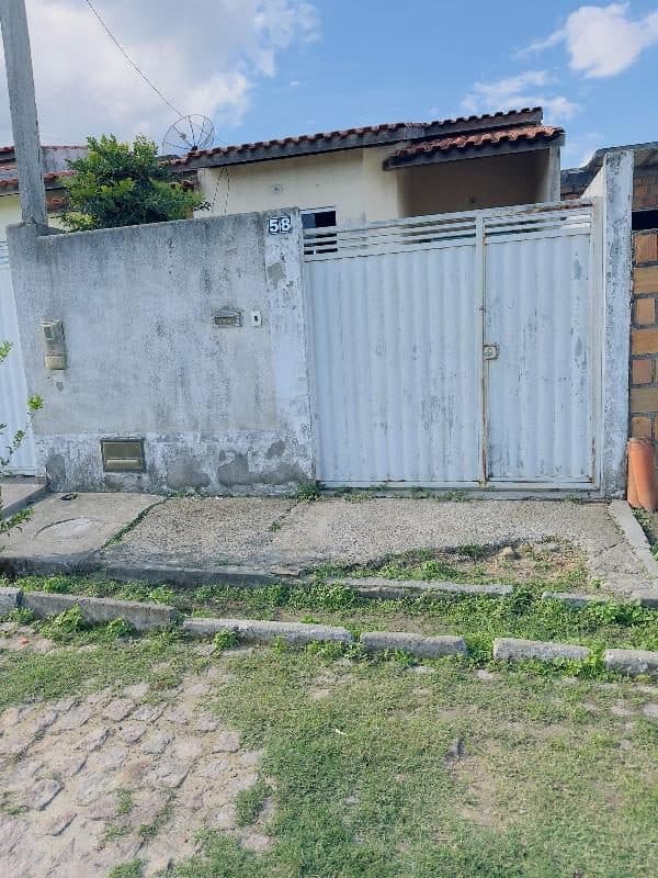 AVENIDA ROSALVA TEIXEIRA MASCARENHAS, N. 58, QD C, LOTES 09 E 10, FEIRA DE SANTANA