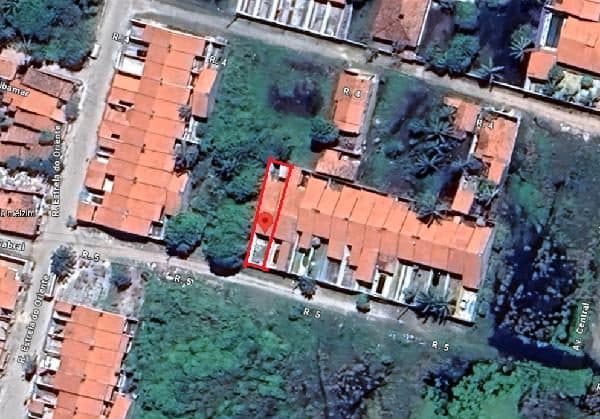 RUA 05, N. 284, QD 10, PARTE DOS LOTES 14, 15 E 16, PARACURU